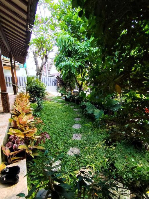 Niki Mawon Homestay Kejayan Exterior foto
