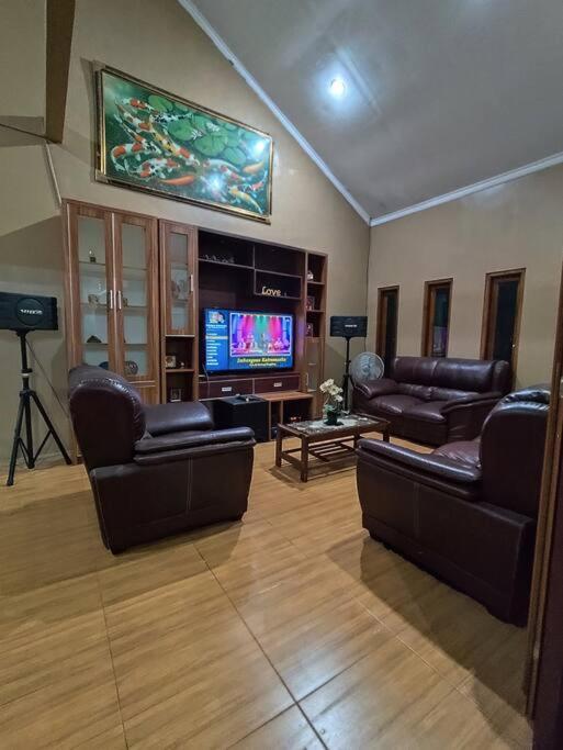 Niki Mawon Homestay Kejayan Exterior foto